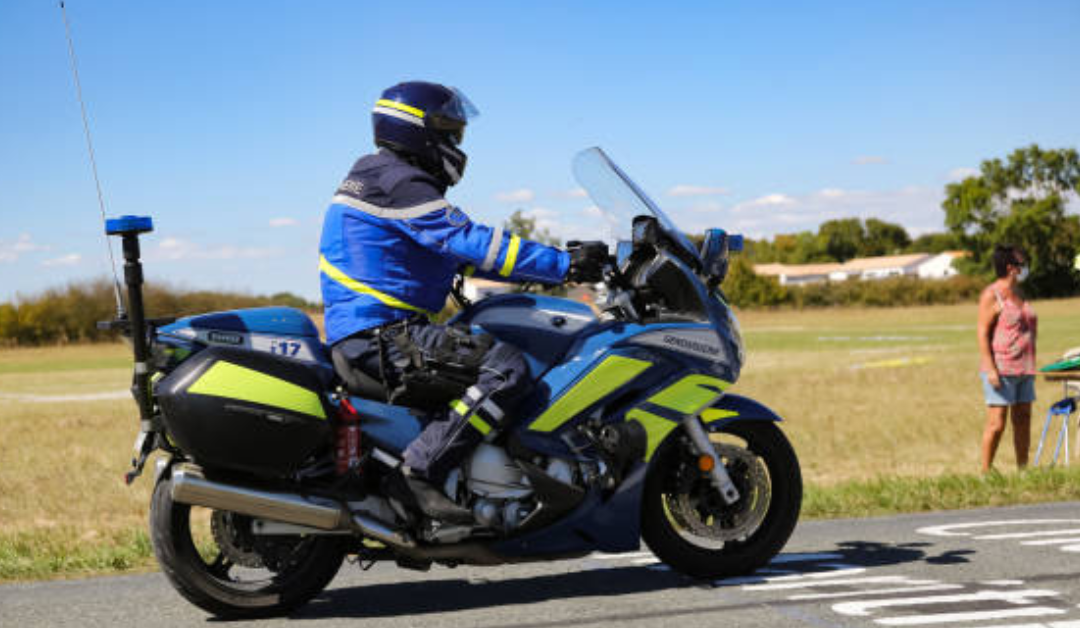 Passing a Motorbike Theory Test Practice: A comprehensive guide in 2024
